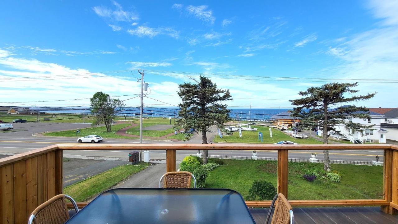 Bleu Mer, hôtel&résidences Carleton-sur-Mer Exterior foto